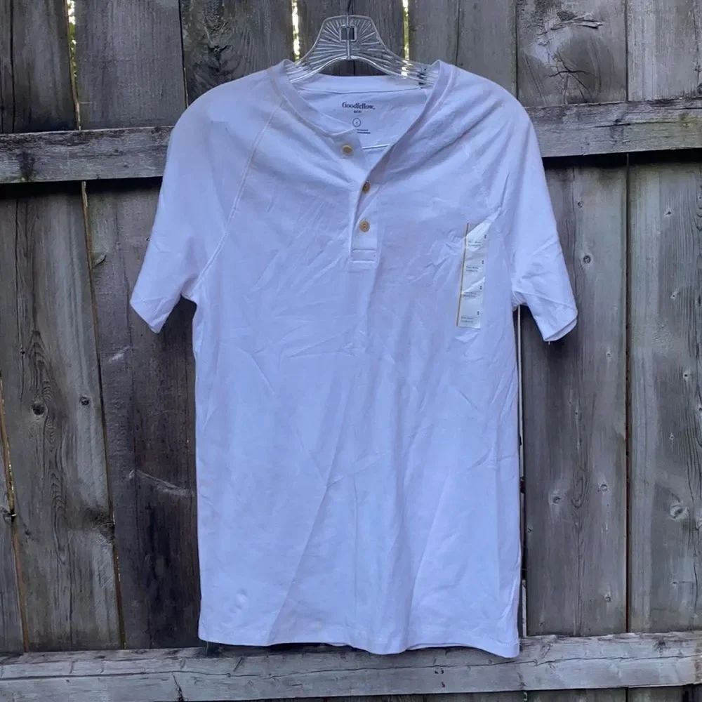 Good fellow white polo shirt sz. S NWT